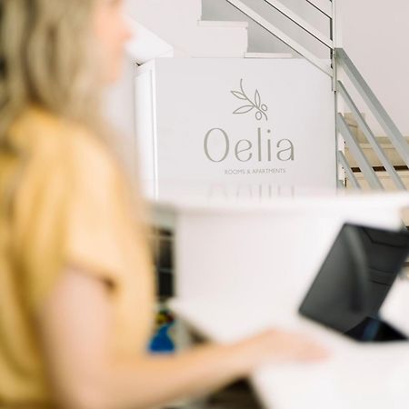 Oelia Rooms & Apartments Agia Marina  Esterno foto