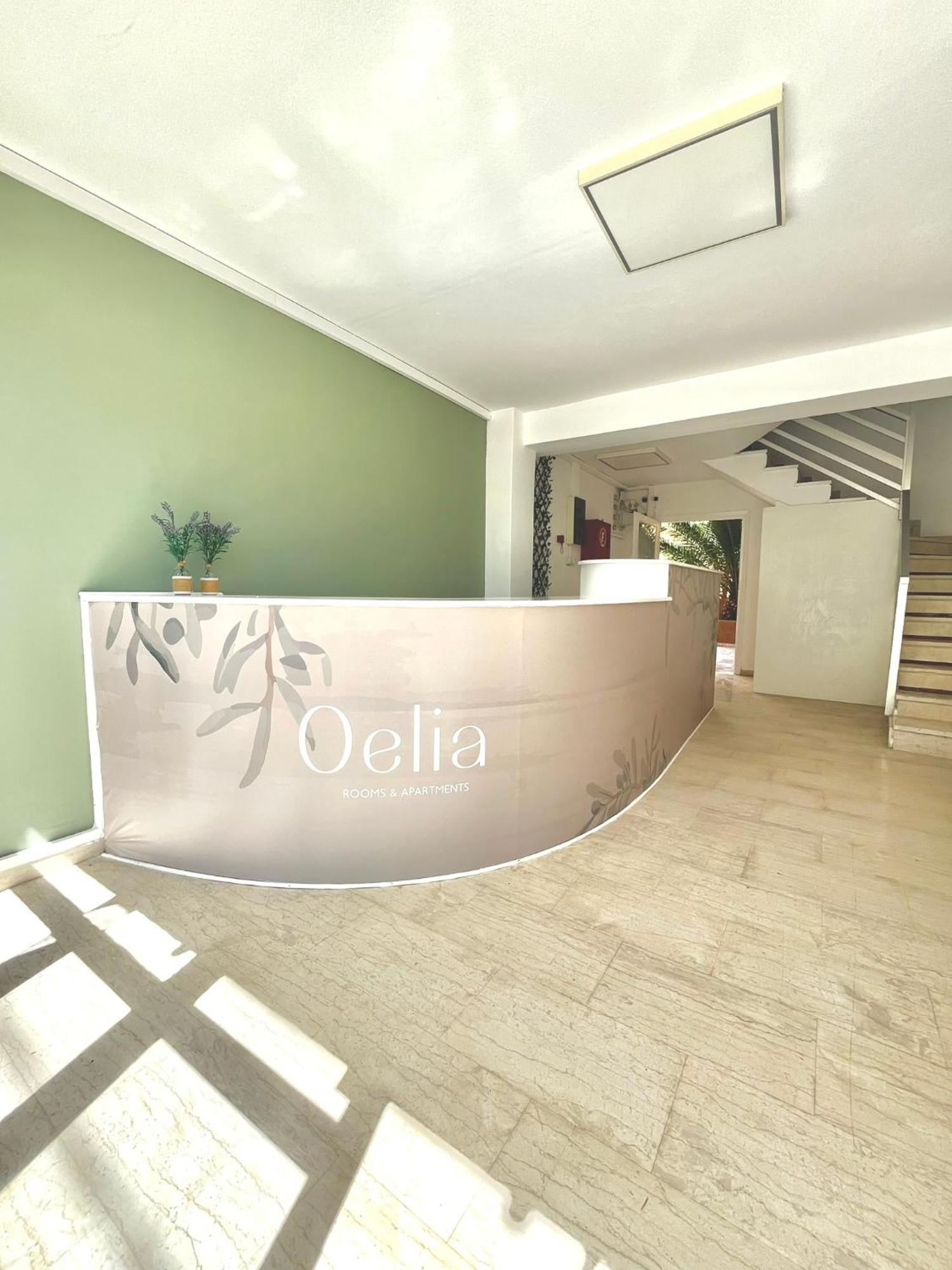 Oelia Rooms & Apartments Agia Marina  Esterno foto
