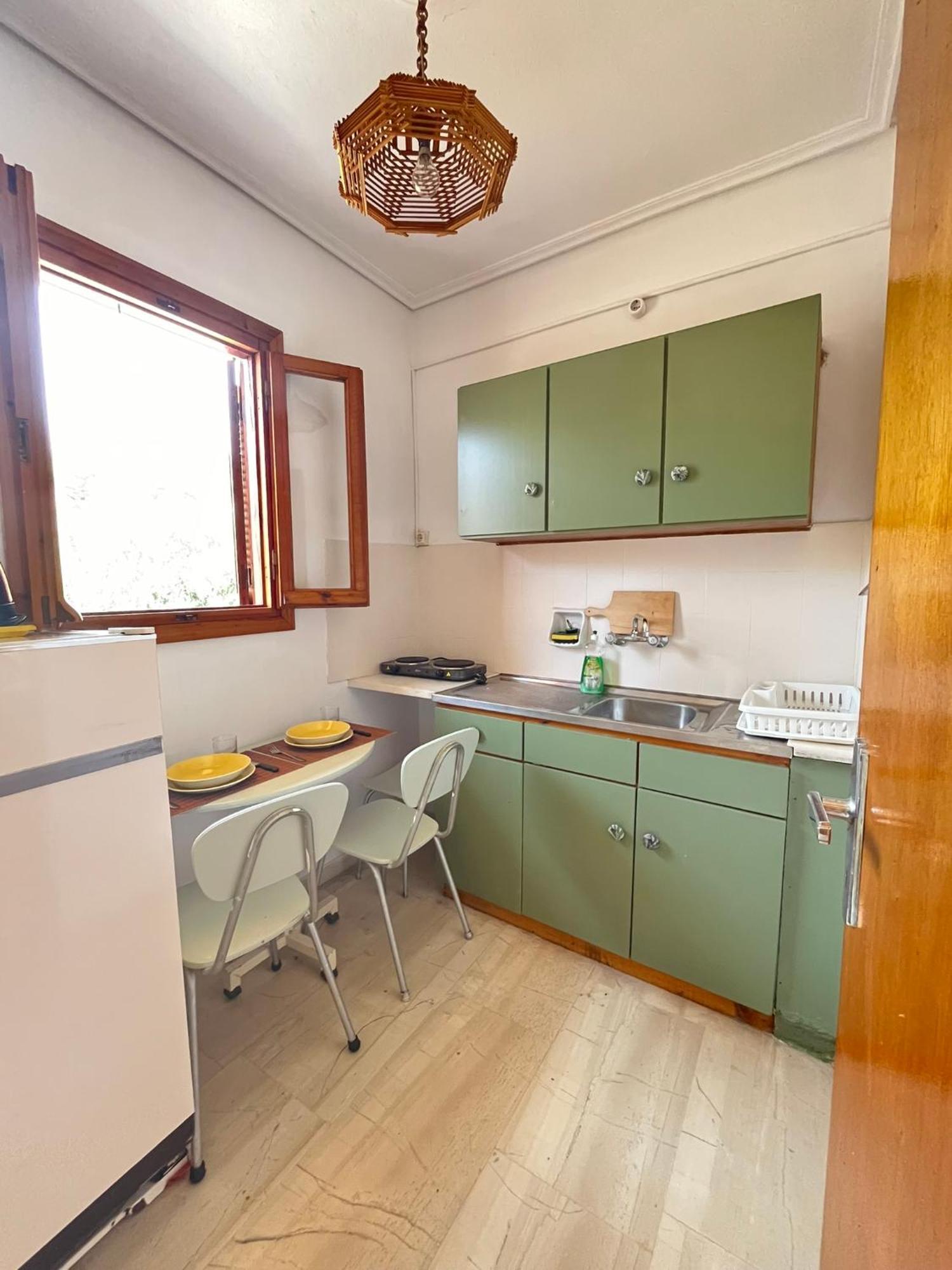Oelia Rooms & Apartments Agia Marina  Esterno foto