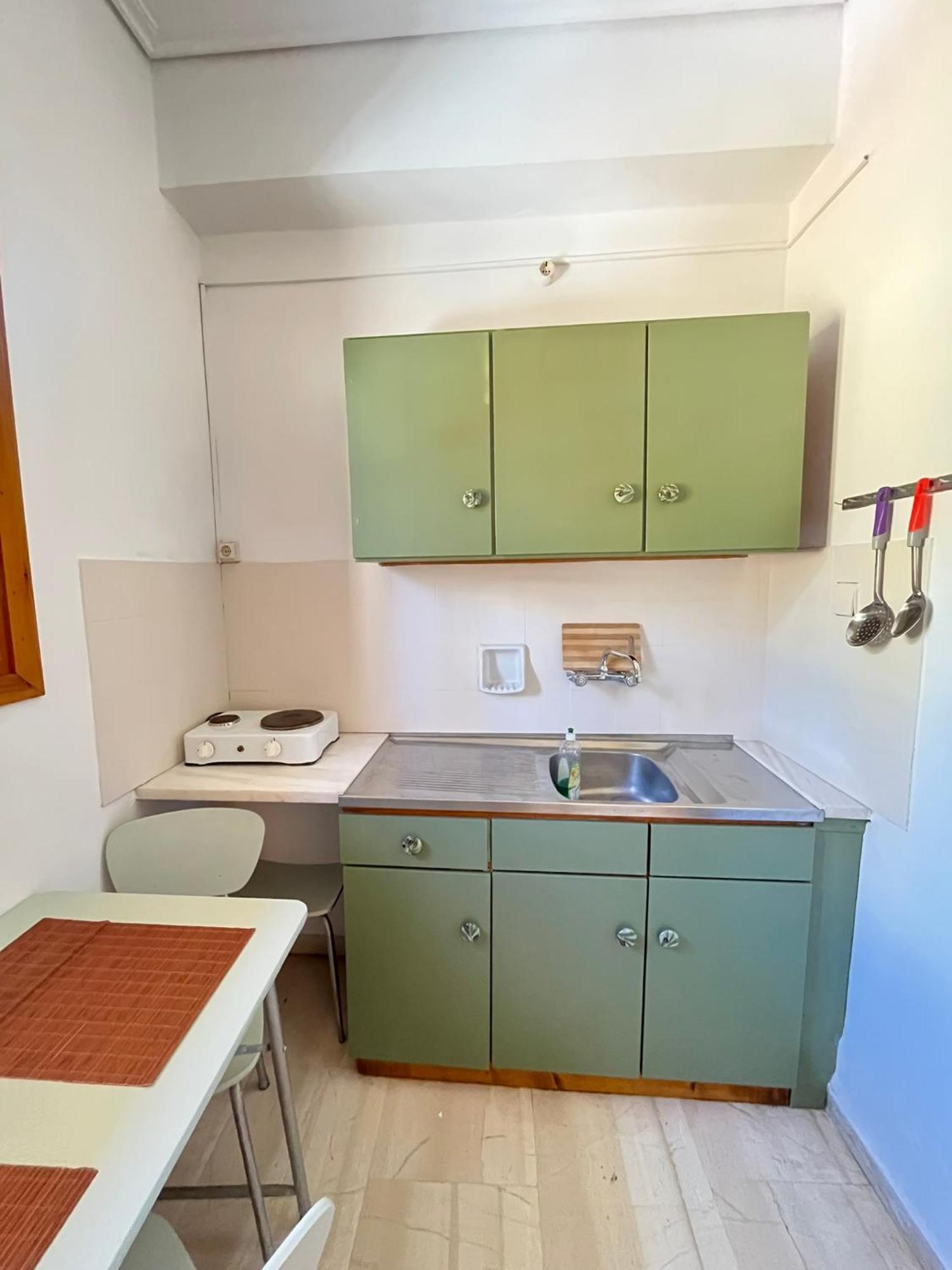 Oelia Rooms & Apartments Agia Marina  Esterno foto